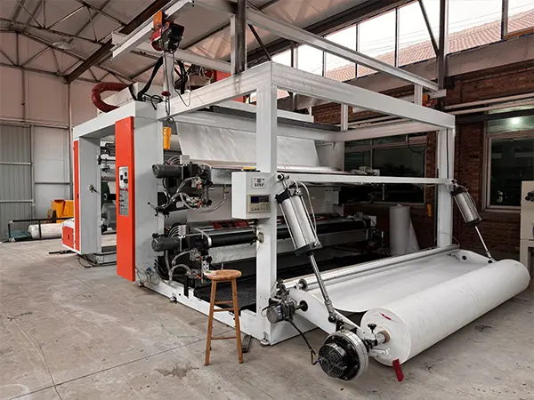Μπαίνοντας στο Xiashi Packing Automated Production Workshop